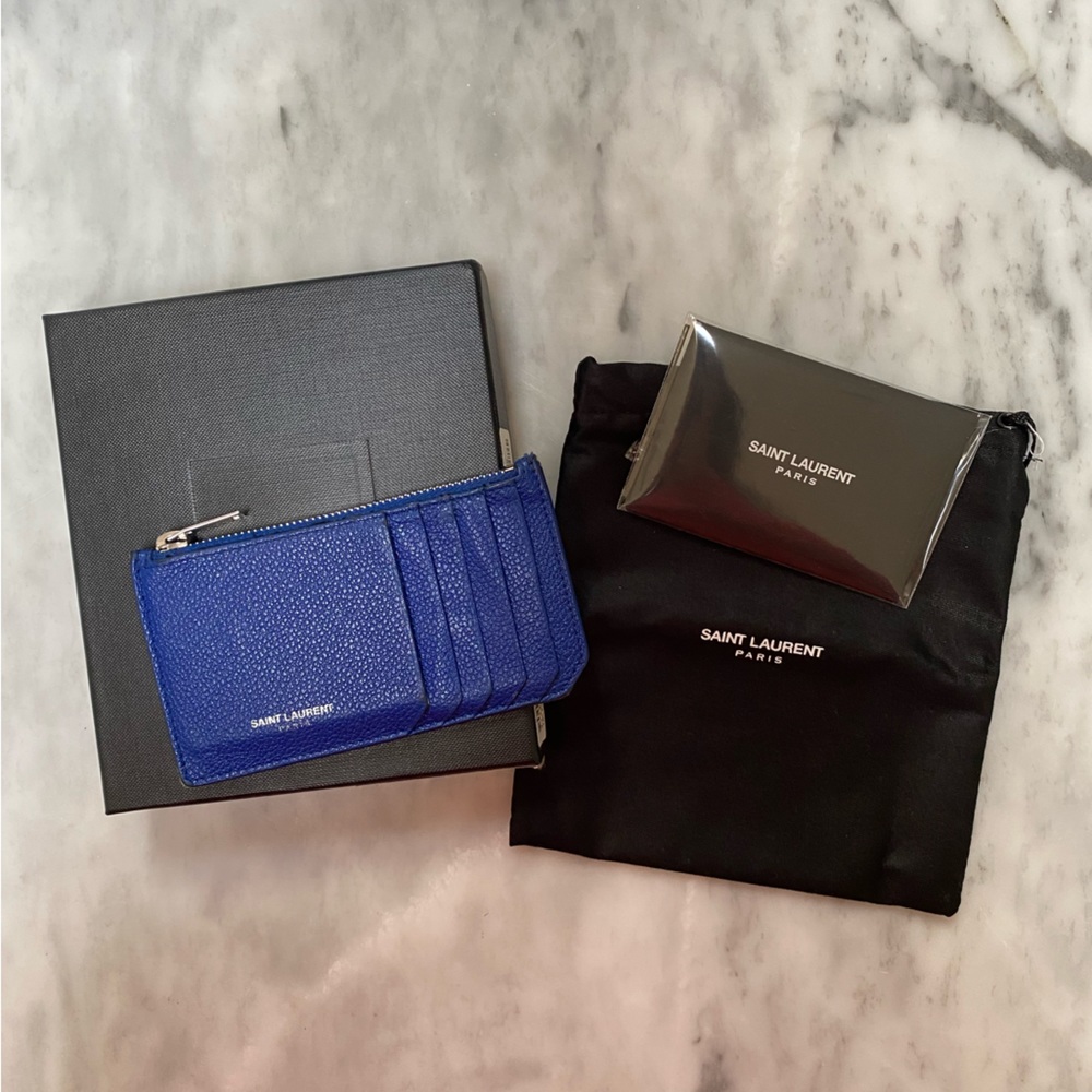 Full inclusion Saint Laurent embossed zipped card holder, blue grained leather